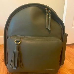 Skip Hop Greenwich Simply Chic Backpack